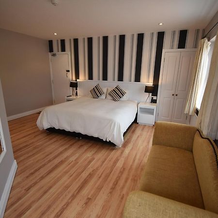 פורטראש Aaranmore Lodge Guest House מראה חיצוני תמונה