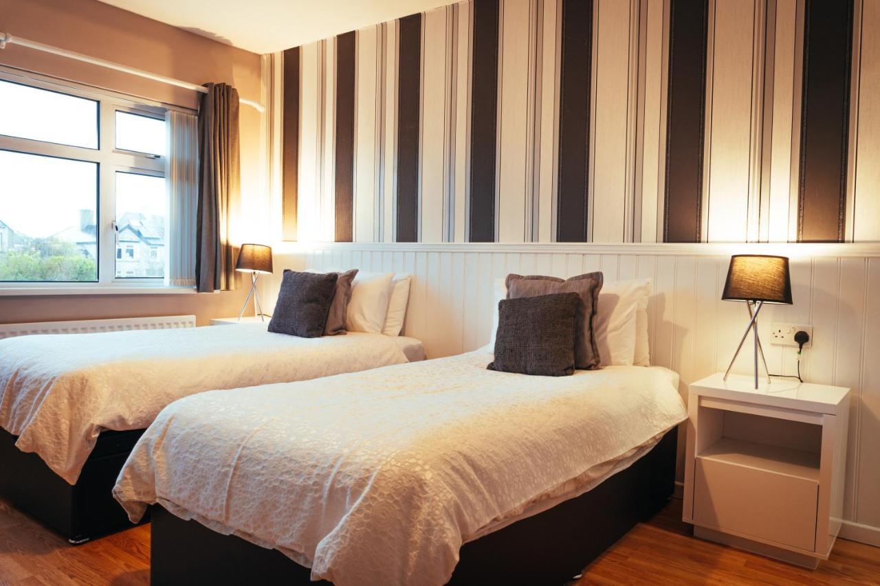 פורטראש Aaranmore Lodge Guest House חדר תמונה
