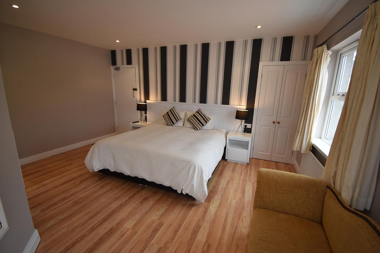 פורטראש Aaranmore Lodge Guest House מראה חיצוני תמונה